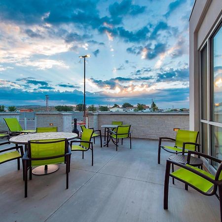 Springhill Suites By Marriott Gallup Exterior photo